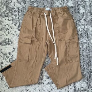 Fashion nova Billow cargo pants